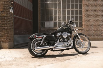 Harley-Davidson Sportster XL 1200 V Seventy-Two 2016 - Bild 3 Harley-Davidson Sportster XL 1200 V Seventy-Two 2016 - Bild 3