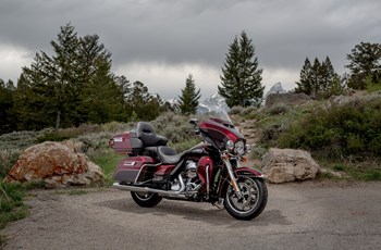 Harley-Davidson Electra Glide Ultra Classic FLHTCU 2016 - Bild 6