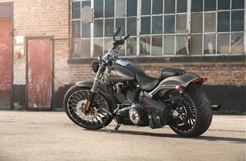 Harley-Davidson Softail Breakout FXSB 2016 - Bild 8 Harley-Davidson Softail Breakout FXSB 2016 - Bild 8