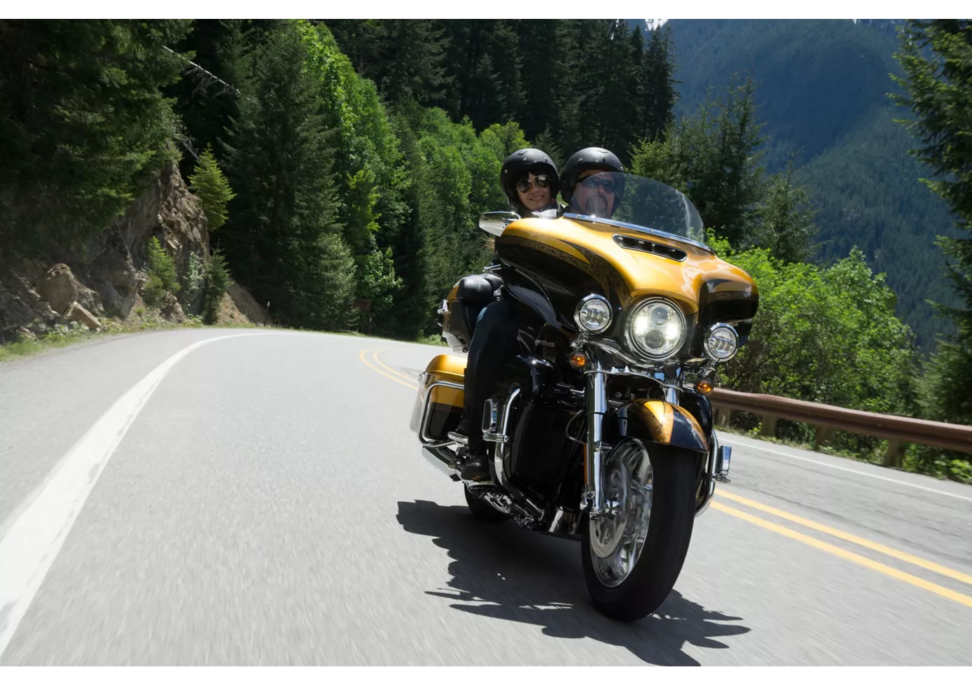 Harley-Davidson CVO Ultra Limited FLHTKSE 2016 Harley-Davidson CVO Ultra Limited FLHTKSE 2016