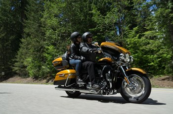 Harley-Davidson CVO Ultra Limited FLHTKSE 2016 - Bild 7 Harley-Davidson CVO Ultra Limited FLHTKSE 2016 - Bild 7