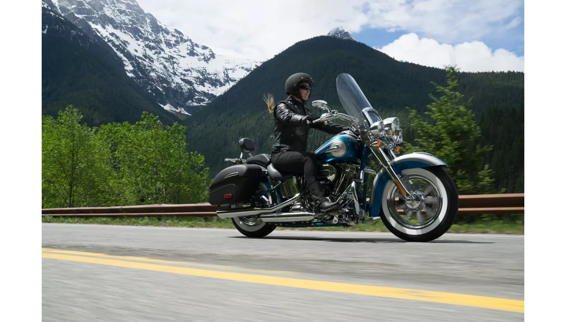 Harley-Davidson CVO Softail Deluxe FLSTNSE 2016