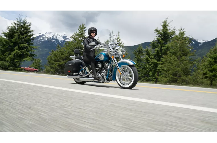 Harley-Davidson CVO Softail Deluxe FLSTNSE 2016