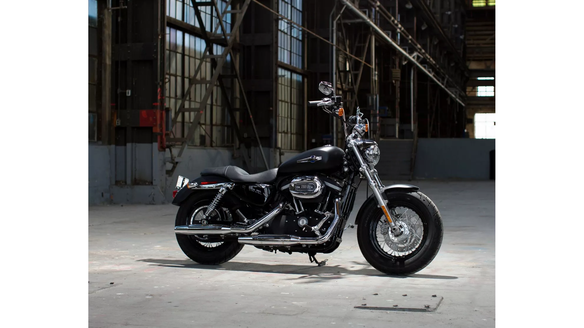 Harley-Davidson Sportster XL 1200CB - Obrázek 1
