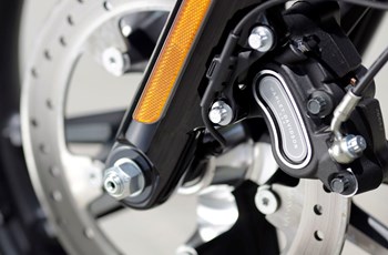 Harley-Davidson Dyna Street Bob Special 2016 - Bild 11 Harley-Davidson Dyna Street Bob Special 2016 - Bild 11