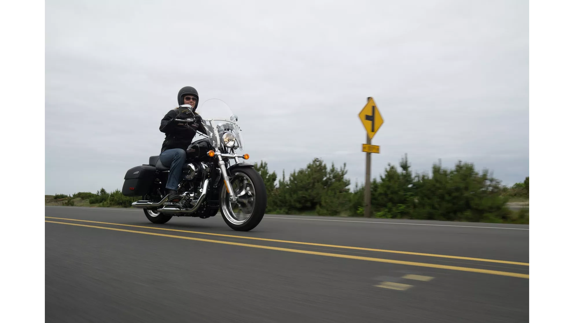 Harley-Davidson Sportster XL 1200T SuperLow - Image 4 Harley-Davidson Sportster XL 1200T SuperLow - Image 4