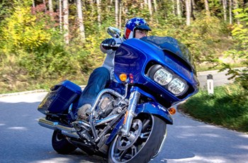 Harley-Davidson Touring Road Glide Special FLTRXS 2016 - Bild 2