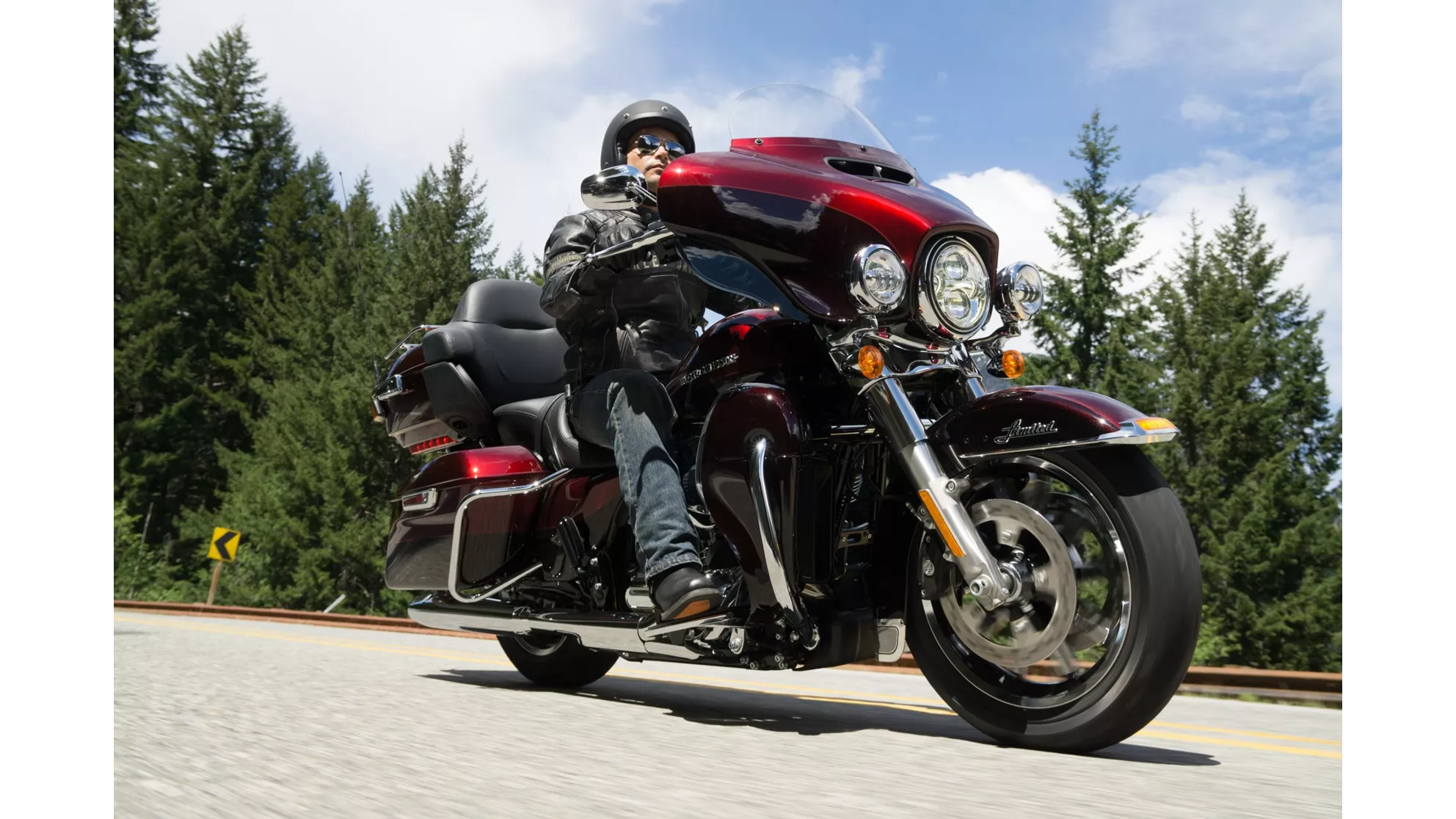 Harley-Davidson Electra Glide Ultra Limited Low FLHTKL - Image 2 Harley-Davidson Electra Glide Ultra Limited Low FLHTKL - Image 2