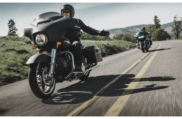 Harley-Davidson Touring Street Glide Special FLHXS 2016