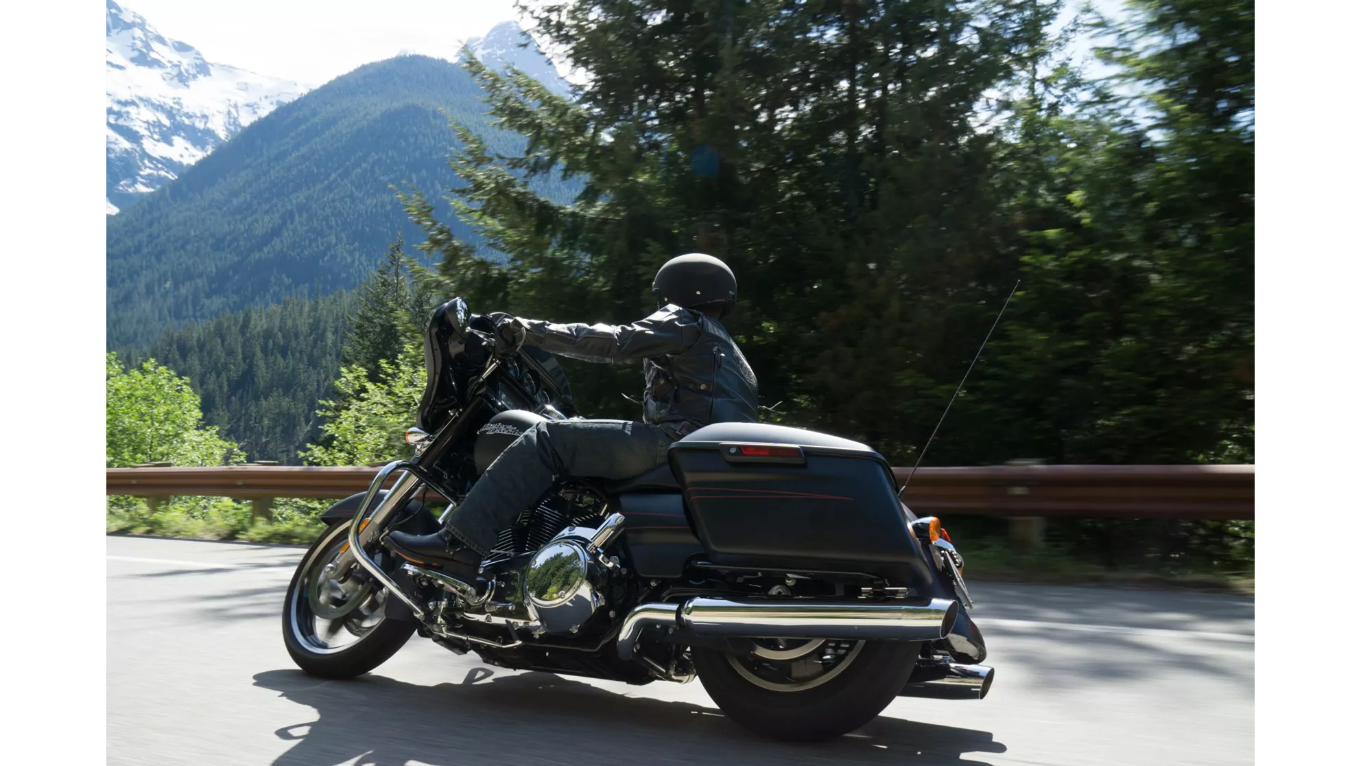 Harley-Davidson Touring Street Glide Special FLHXS - Image 11 Harley-Davidson Touring Street Glide Special FLHXS - Image 11