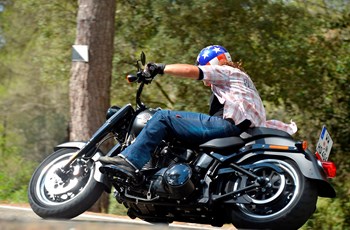 Harley-Davidson Softail Fat Boy S 2016 - Bild 2 Harley-Davidson Softail Fat Boy S 2016 - Bild 2