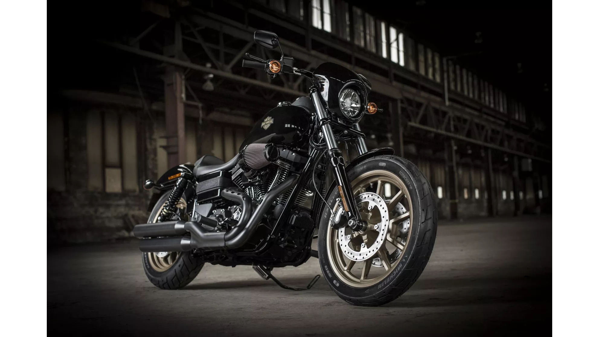 Harley-Davidson Dyna Low Rider S FXDLS - Image 1 Harley-Davidson Dyna Low Rider S FXDLS - Image 1