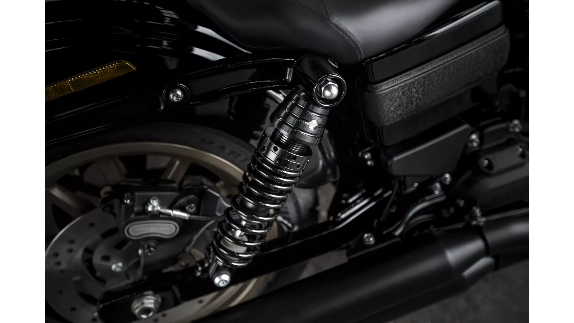 Harley-Davidson Dyna Low Rider S FXDLS - Image 3 Harley-Davidson Dyna Low Rider S FXDLS - Image 3