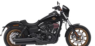 Harley-Davidson Dyna Low Rider S FXDLS 2016 vs Harley-Davidson Softail Slim S 2016