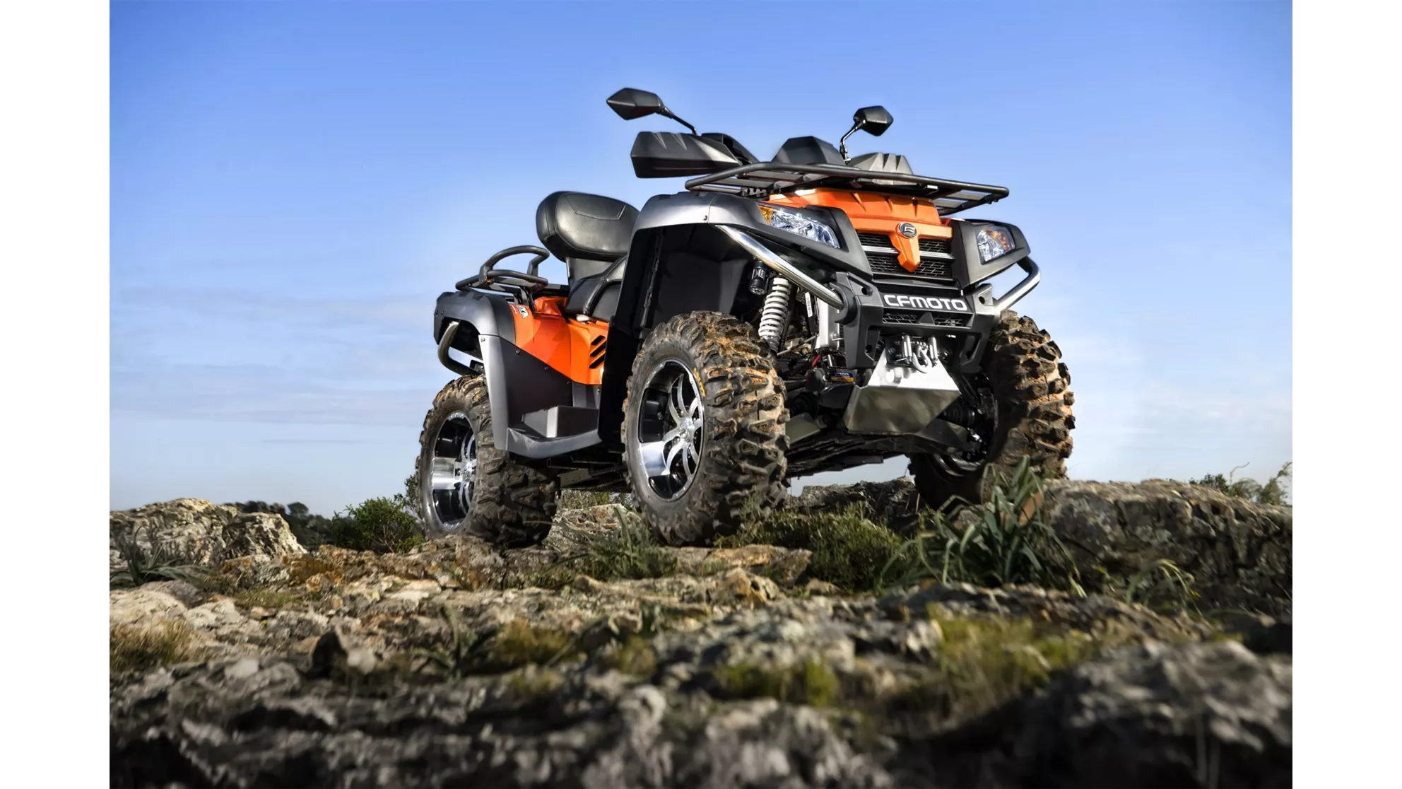 CFMOTO CForce 800 V2 EFI 4x4 XL - Image 4 CFMOTO CForce 800 V2 EFI 4x4 XL - Image 4