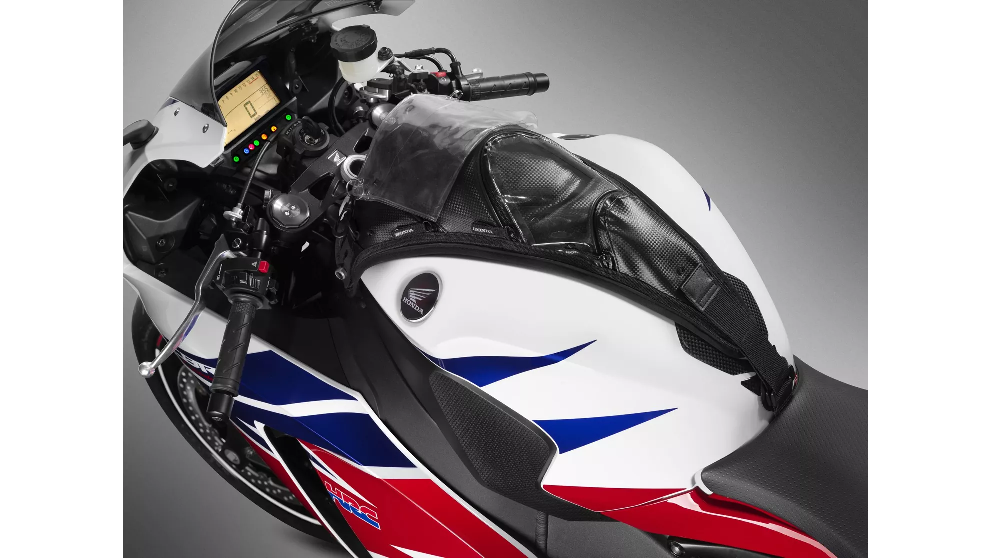 Honda CBR1000RR Fireblade - Image 3 Honda CBR1000RR Fireblade - Image 3