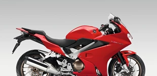 Honda VFR 800 F 2016 vs Kawasaki Ninja 1000SX 2022 Honda VFR 800 F 2016 vs Kawasaki Ninja 1000SX 2022