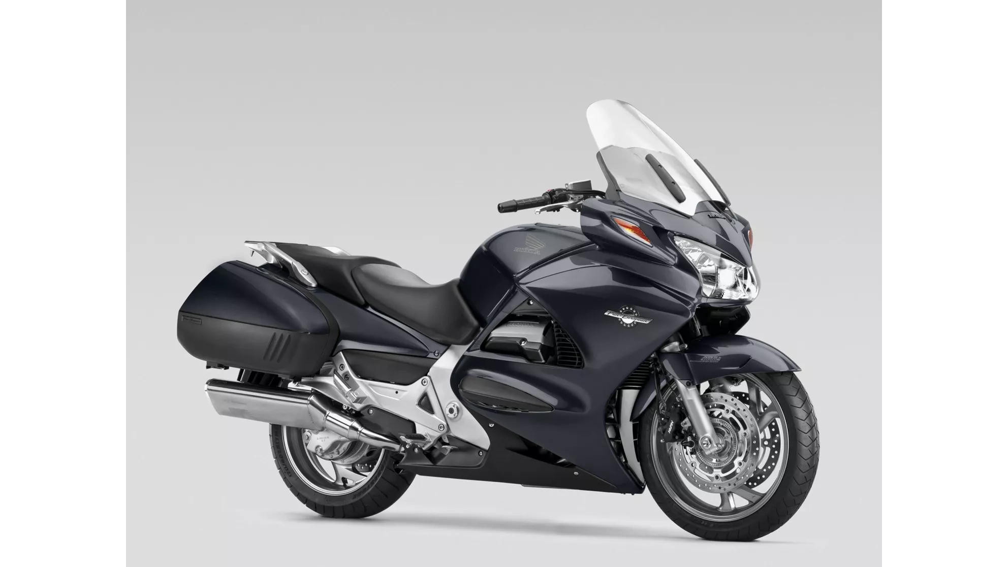 Honda ST 1300 Pan-European - Image 3 Honda ST 1300 Pan-European - Image 3