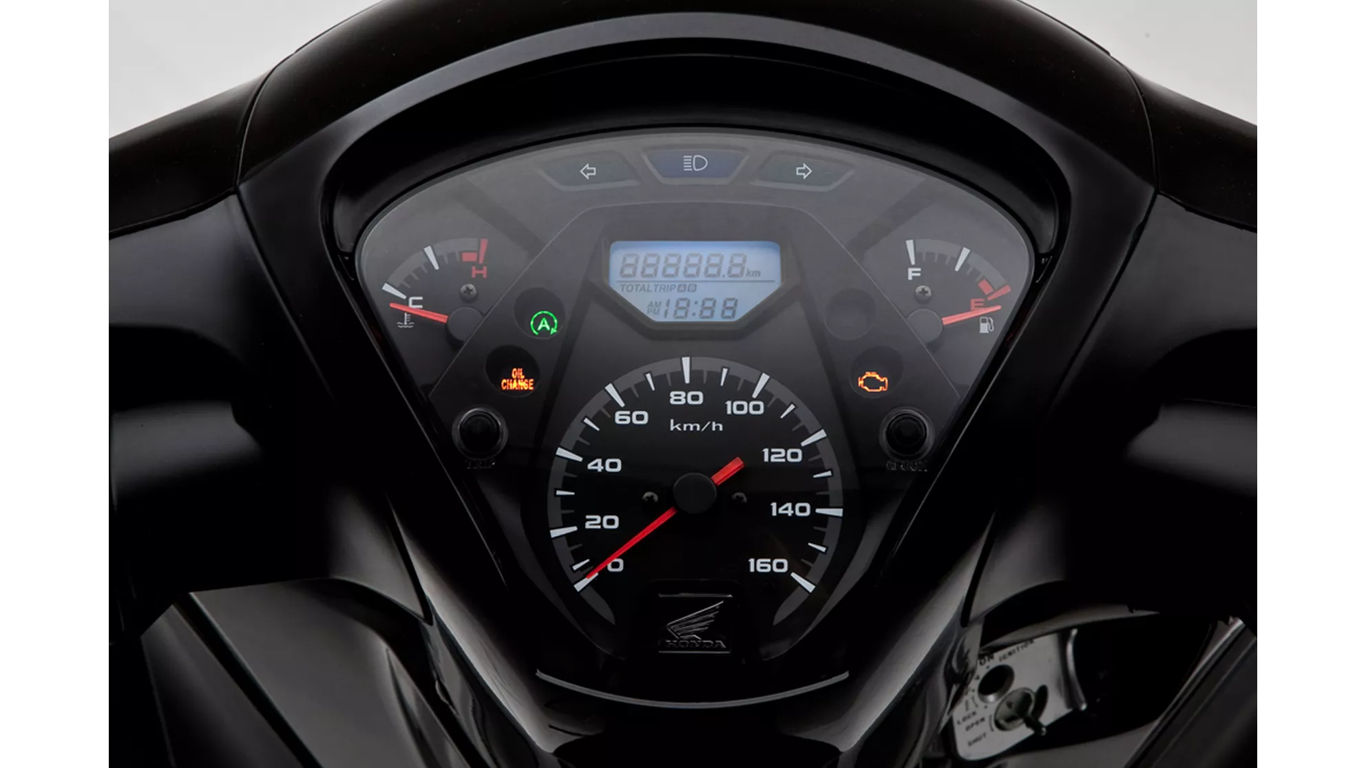 Honda SH150i - Image 12 Honda SH150i - Image 12