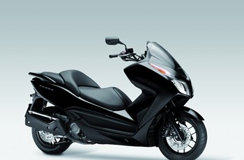 Honda NSS 300 Forza 2016 - Bild 14 Honda NSS 300 Forza 2016 - Bild 14