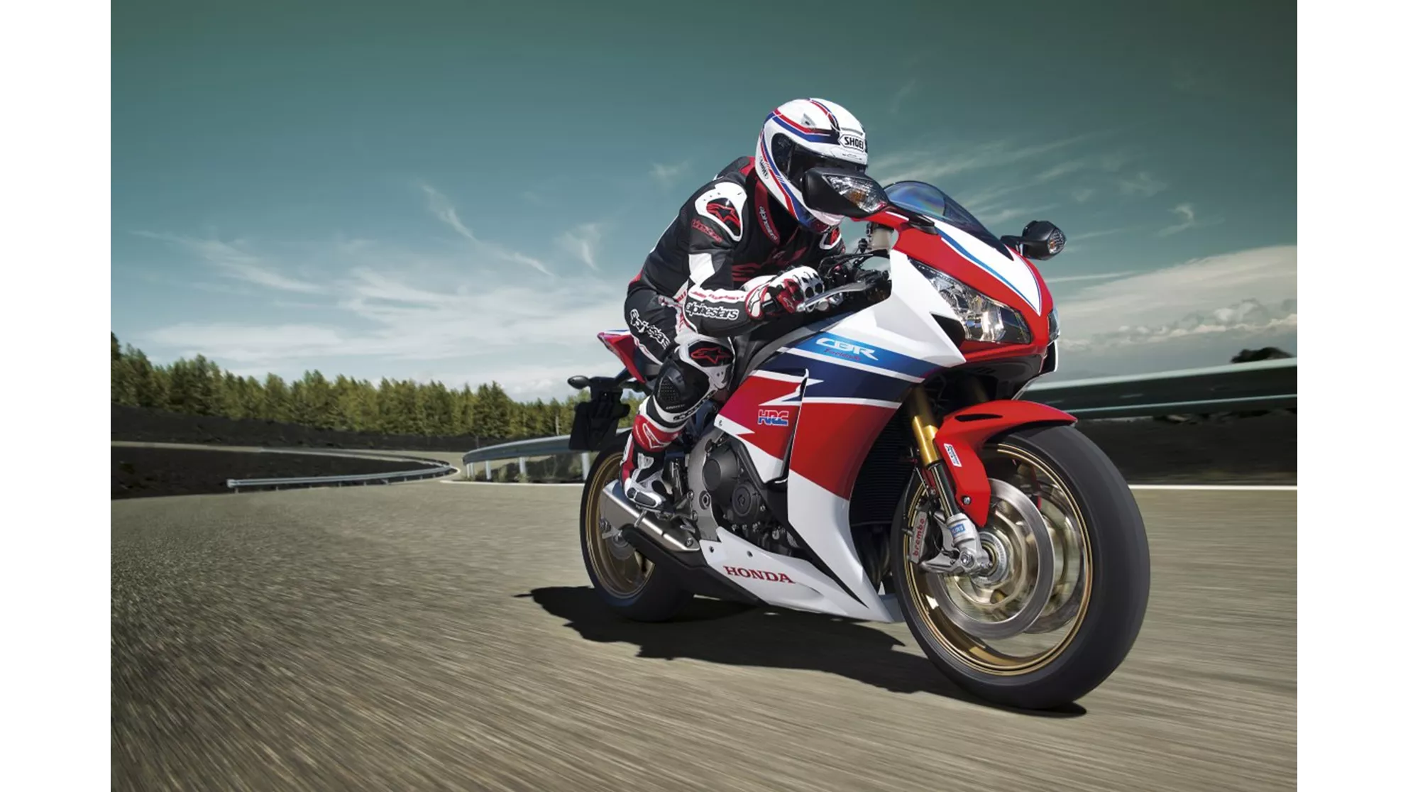 Honda CBR1000RR Fireblade SP - Image 13 Honda CBR1000RR Fireblade SP - Image 13