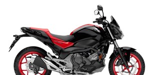 Honda NC750S 2016 vs Honda NC750X DCT 2025