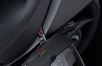 Honda NM4 Vultus 2016 - Bild 8 Honda NM4 Vultus 2016 - Bild 8