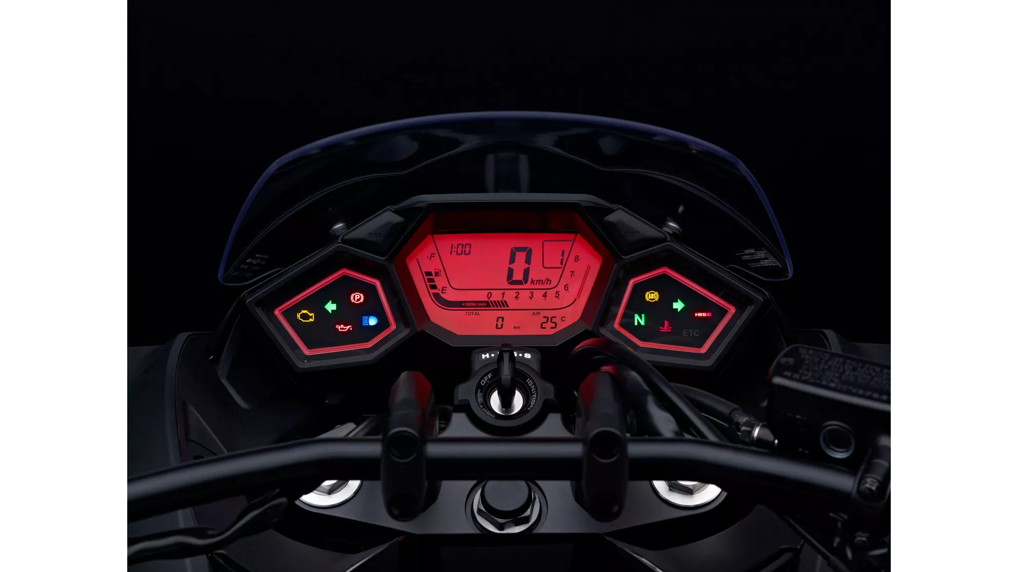 Honda NM4 Vultus - Image 20 Honda NM4 Vultus - Image 20