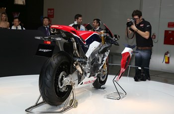 Honda RC 213 V-S 2016 - Bild 21
