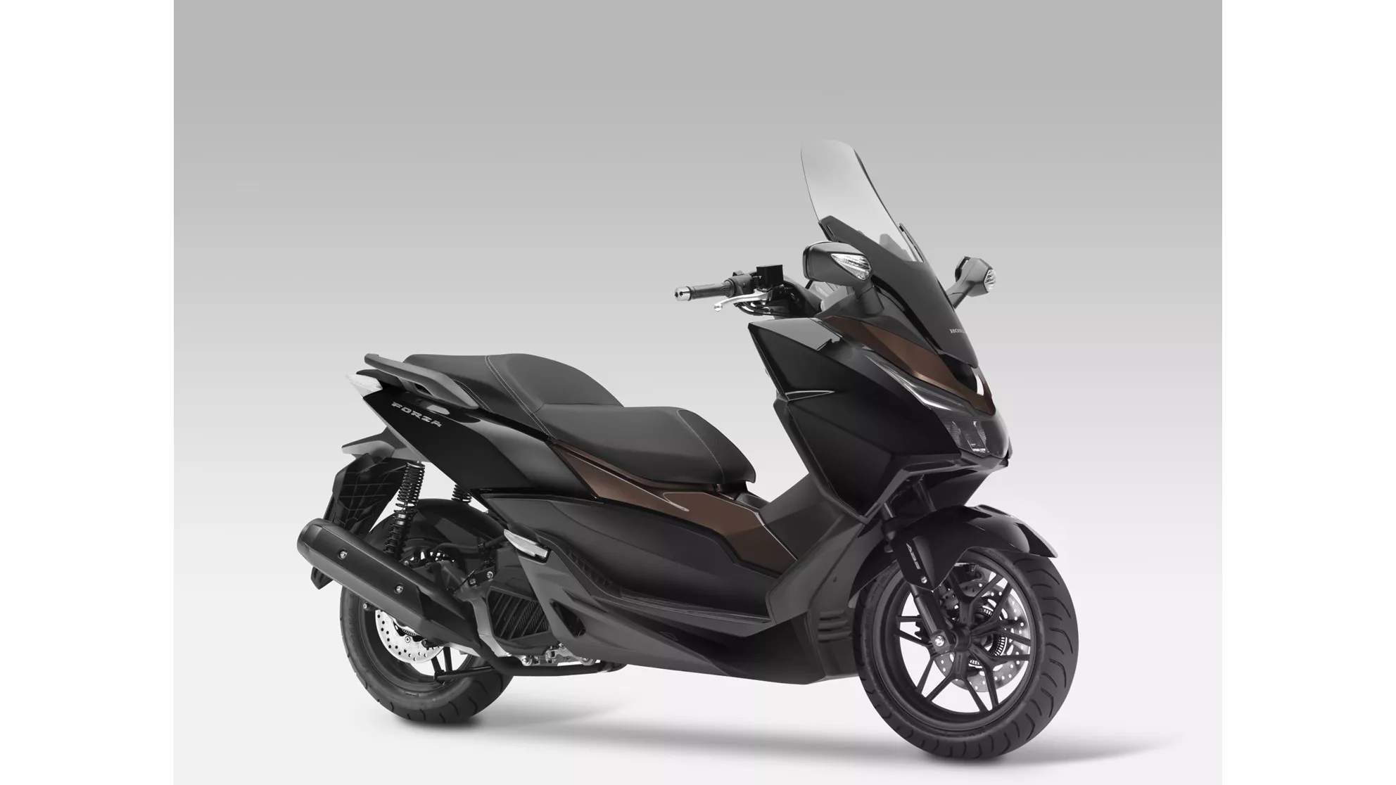 Honda Forza 125 - Image 8 Honda Forza 125 - Image 8