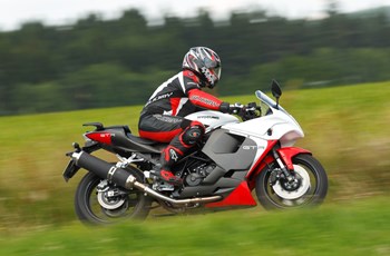 Hyosung GT 650iR Sport 2016 - Bild 6