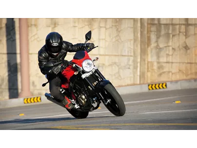 Hyosung GT 250i Naked 2016 Hyosung GT 250i Naked 2016