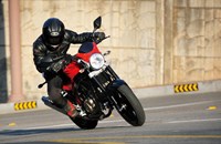 Hyosung GT 250i Naked 2016 - Bild 1