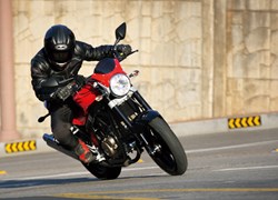 Hyosung GT 250i Naked