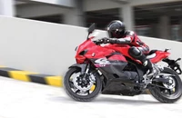 Hyosung GT 250 iR 2016 - Bild 1 Hyosung GT 250 iR 2016 - Bild 1