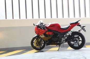 Hyosung GT 250 iR 2016 - Bild 6