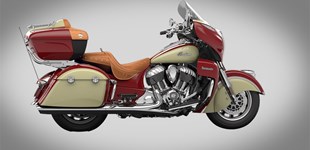 Indian Roadmaster 2016 vs Kawasaki Vulcan 1700 Voyager 2016