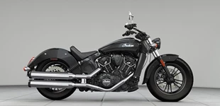 Indian Scout Sixty 2016 vs Yamaha XV 950 R 2014 Indian Scout Sixty 2016 vs Yamaha XV 950 R 2014