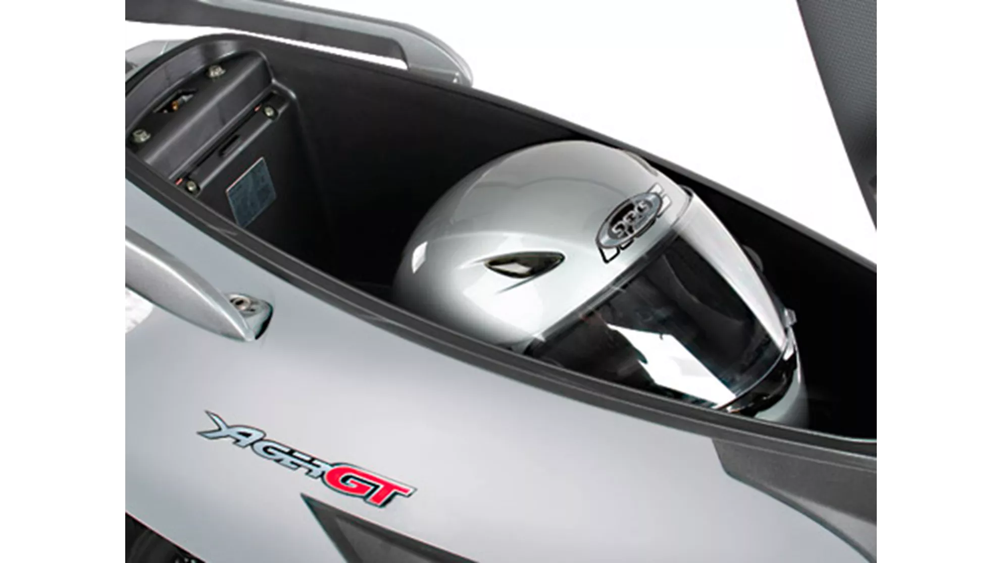 Kymco Yager GT 50 - Image 5 Kymco Yager GT 50 - Image 5