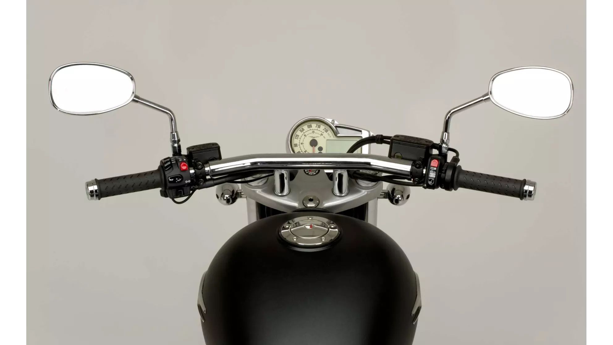 Moto Guzzi Bellagio 940 - Image 4 Moto Guzzi Bellagio 940 - Image 4
