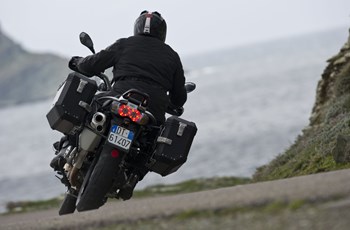 Moto Guzzi Stelvio 1200 8V NTX 2016 - Bild 2 Moto Guzzi Stelvio 1200 8V NTX 2016 - Bild 2