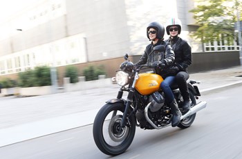 Moto Guzzi V7 II Stone 2016 - Bild 3 Moto Guzzi V7 II Stone 2016 - Bild 3