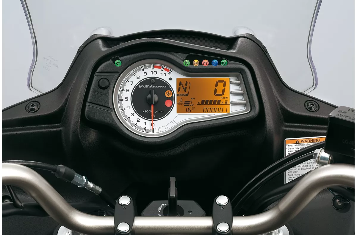 Suzuki V-Strom 650 Suzuki V-Strom 650