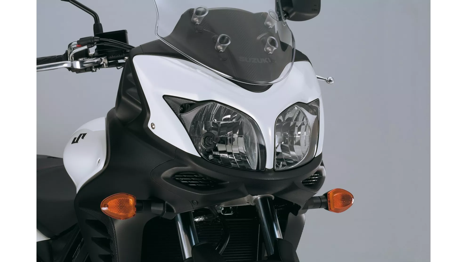 Suzuki V-Strom 650 - Image 9 Suzuki V-Strom 650 - Image 9