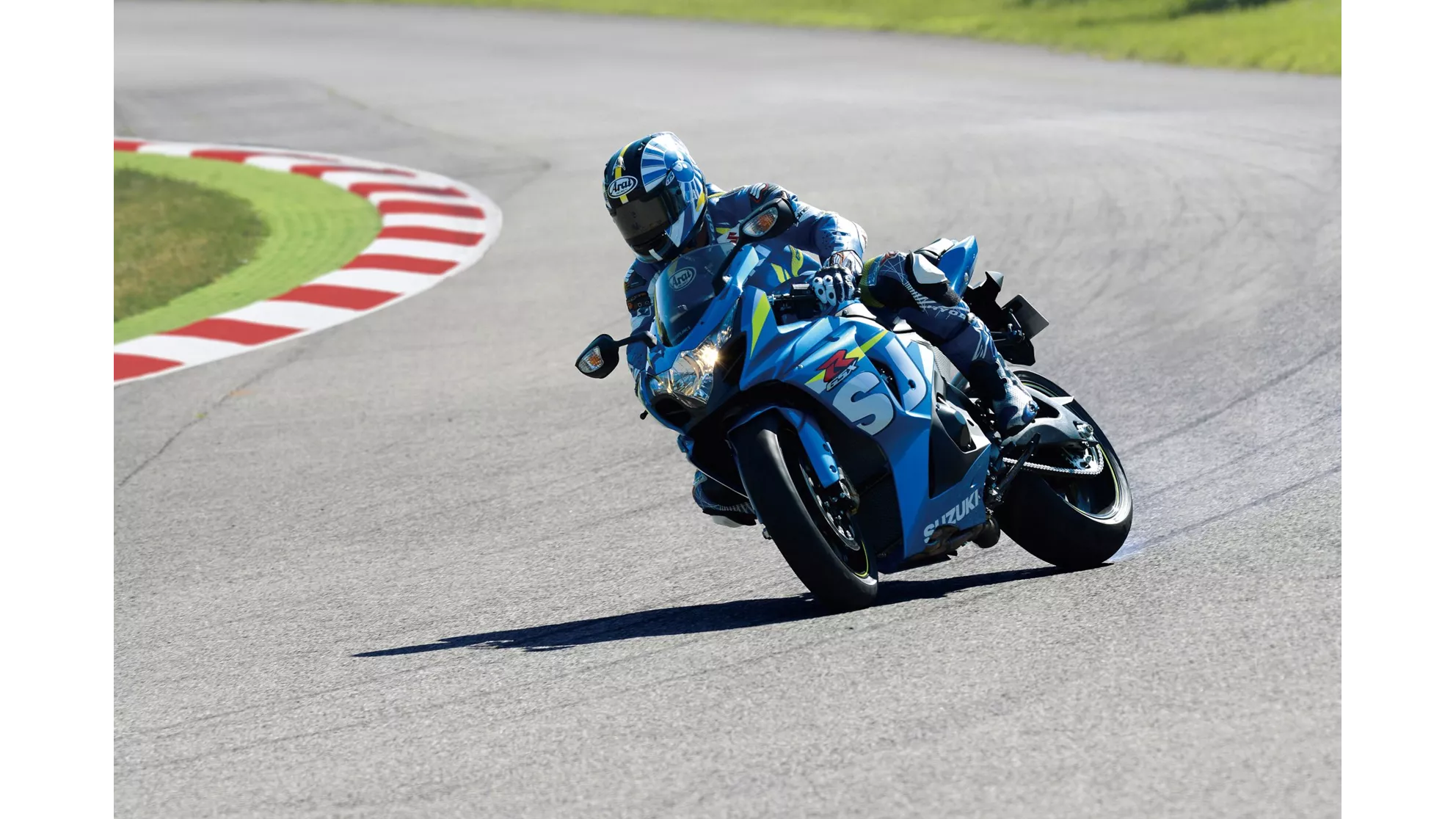 Suzuki GSX-R 1000 - Image 16 Suzuki GSX-R 1000 - Image 16