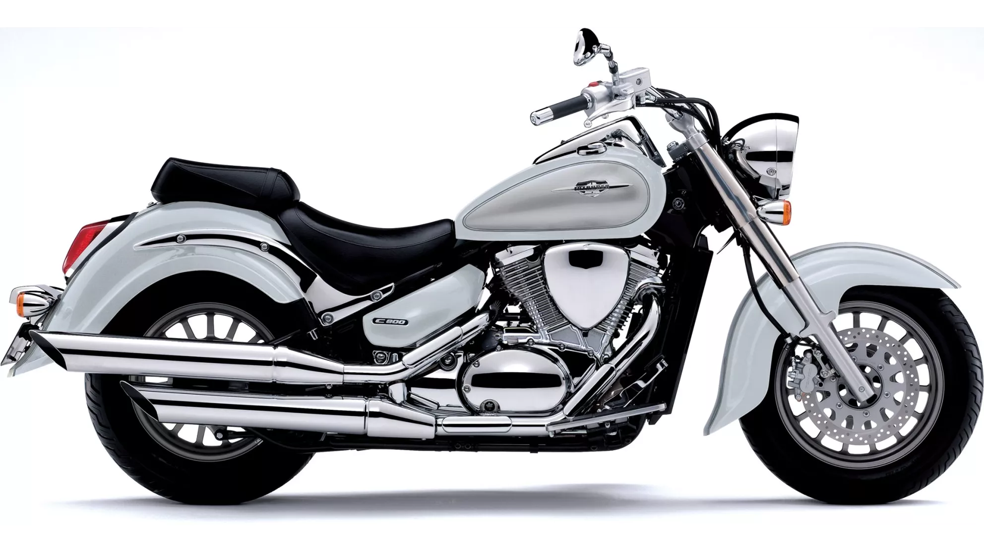 Suzuki Intruder C800 - Image 5 Suzuki Intruder C800 - Image 5