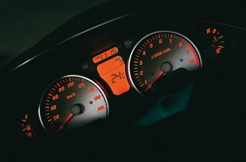 Suzuki Burgman 400 2016 - Bild 4 Suzuki Burgman 400 2016 - Bild 4