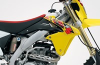 Suzuki RMX-450Z Enduro 2016 - Bild 3