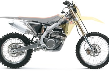 Suzuki RMX-450Z Enduro 2016 - Bild 4
