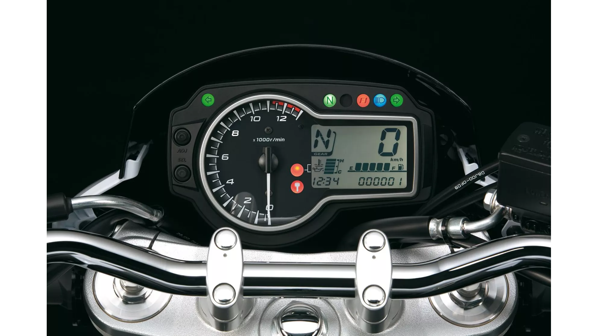 Suzuki GSR 750 - Image 9 Suzuki GSR 750 - Image 9